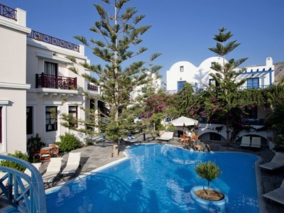 Veggera Hotel - pool view