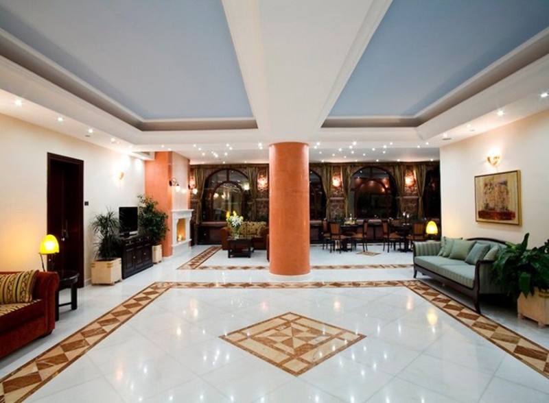 Lobby Area at Maison De Lys
