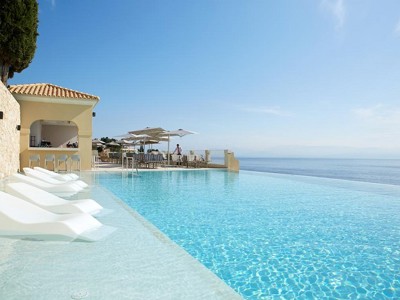 Infinity pool at Marbella Nido