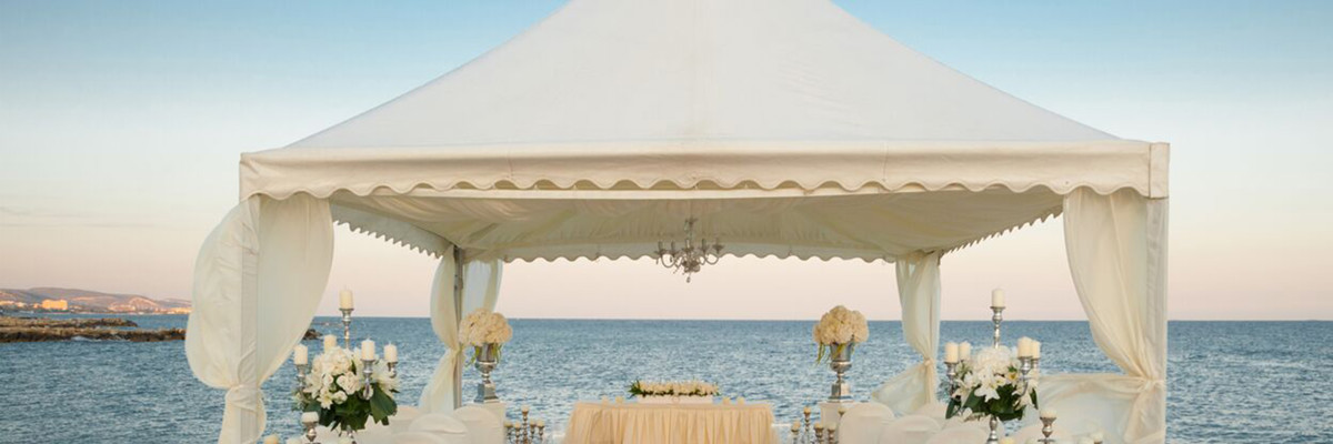 Weddings at Four Seasons Hotel