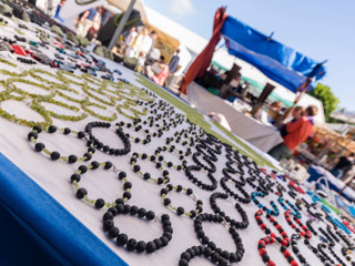 Handmade-jewelry-olivine-stone-sunday-market-Teguise-Lanzarote.jpg