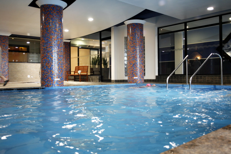 5. Qawra Palace Indoor Pool