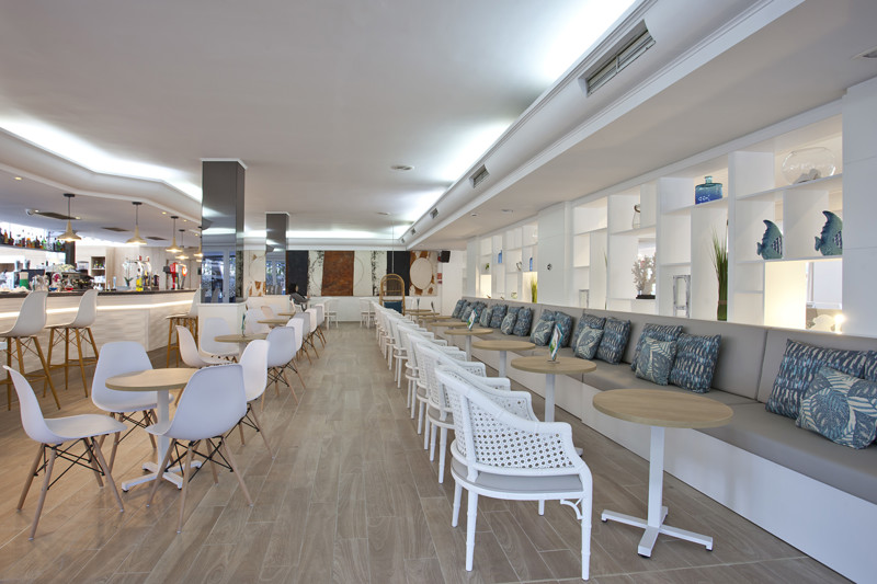 Bar 2