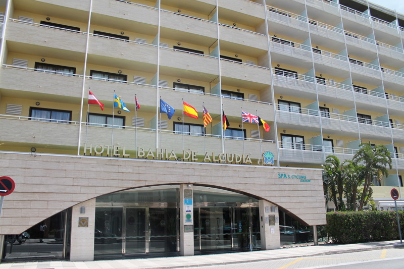 Hotel Exterior 2