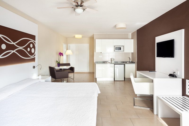 Playa Olid Suites & Apartments Studio