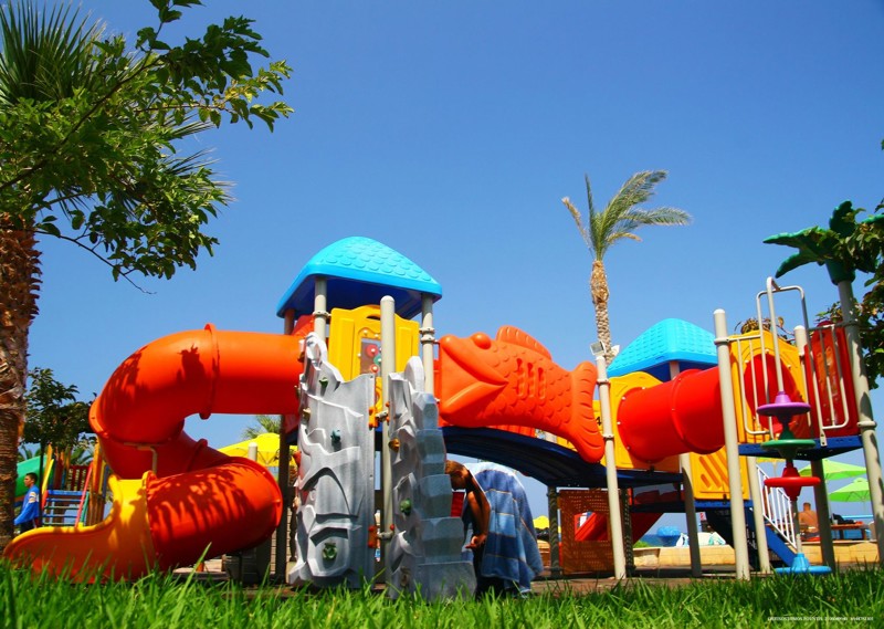 Eri Beach. Playground