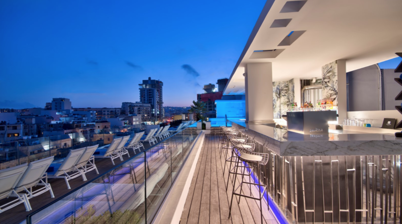 Valentina Hotel Rooftop Bar