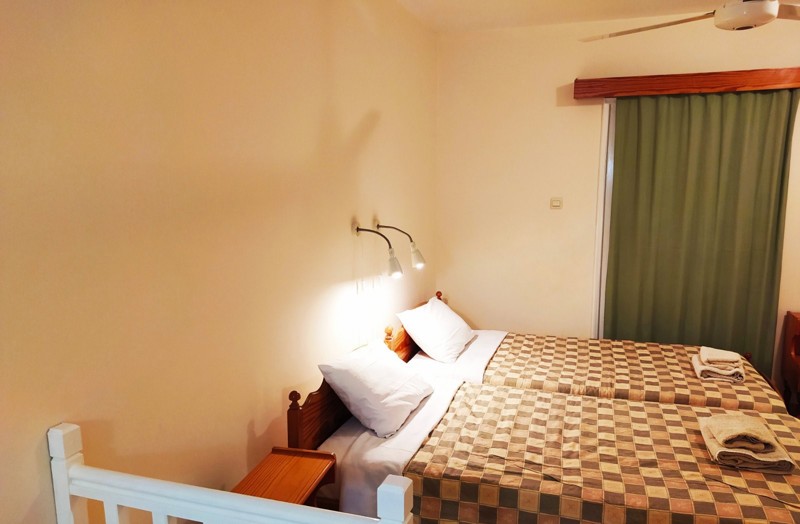 Sea N Lake View Apartments Bedroom