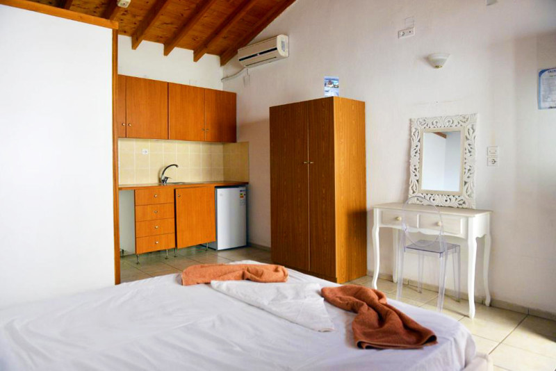 Studio at the Yalis Apartments, Achladies in Skiathos