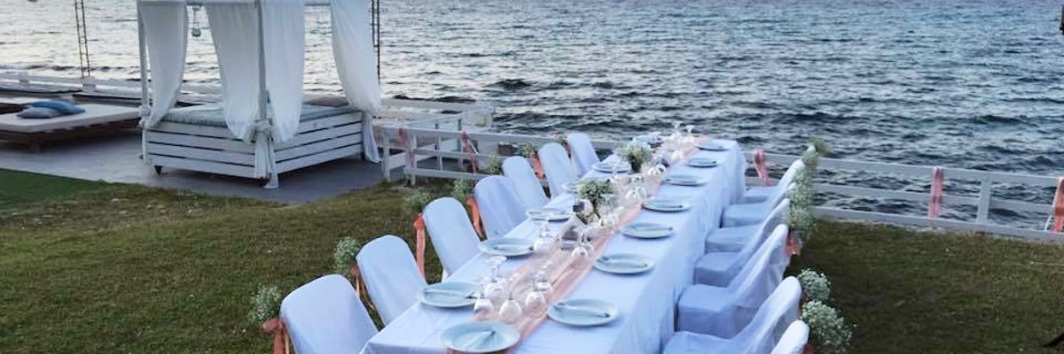 Weddings at Akrotiri North