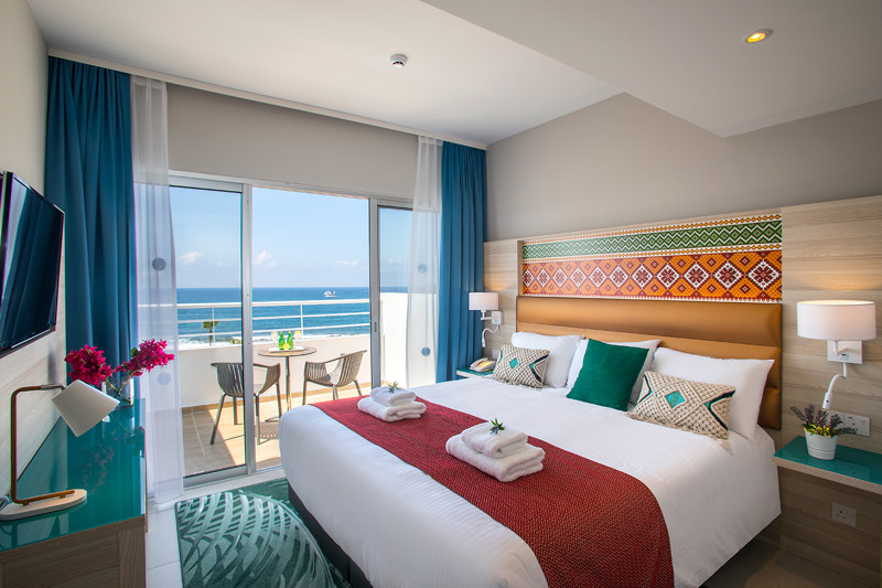 Leonardo Cypria Bay Executive Suite Bedroom