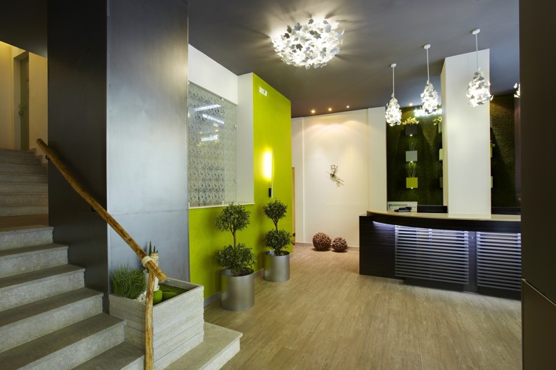 City Hotel. Lobby