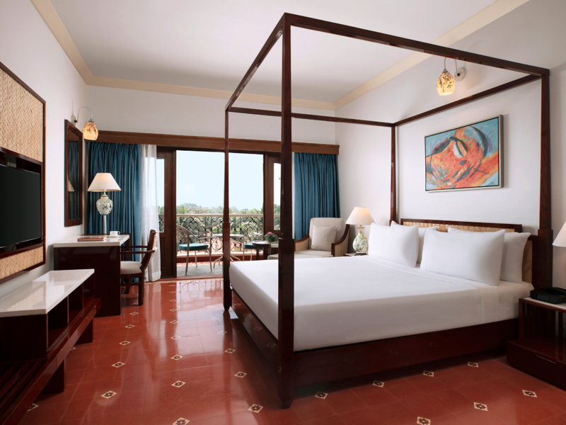 Superior Room at Radisson Blu Resort