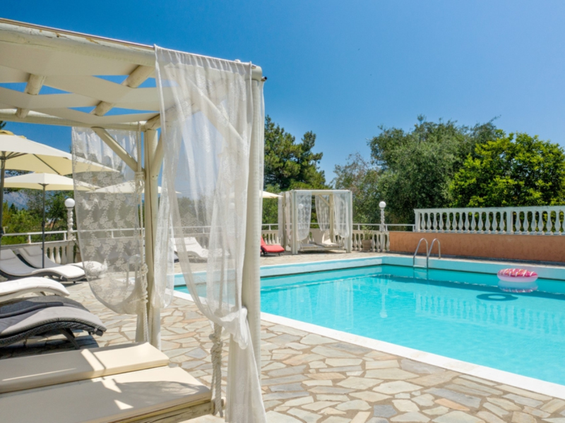 Sunlounges And Pool at Victoria Hill Hotel