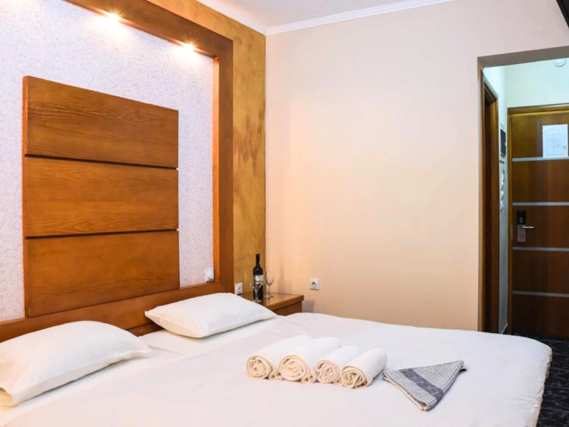 Double Twin Room at Sacallis Inn Beach Hotel